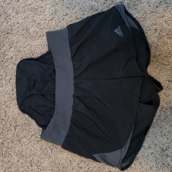 Adidas women’s running shorts SZ S - Picture 7 of 10
